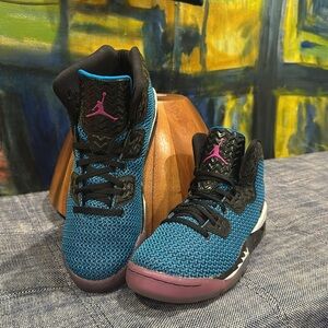 Nike Air Jordan Spike Forty 6.5Y